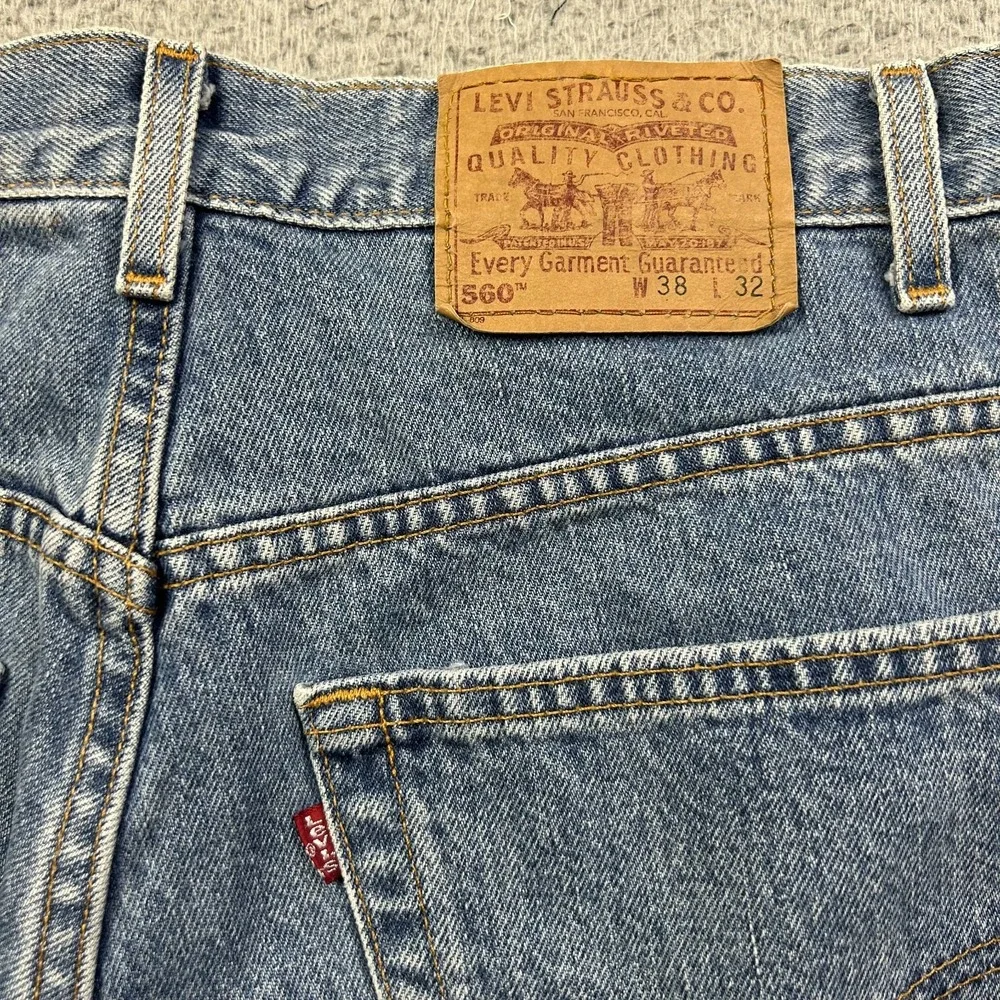 VTG Levis 560 Jeans Mens 38x32 Blue Loose Baggy Tapered Made In USA Y2K